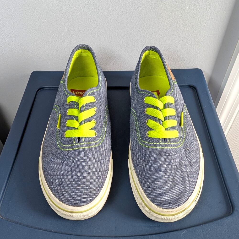 Levi's Women's Denim Canvas Low Top Sneakers Neon Green Lace Up Size 6.5